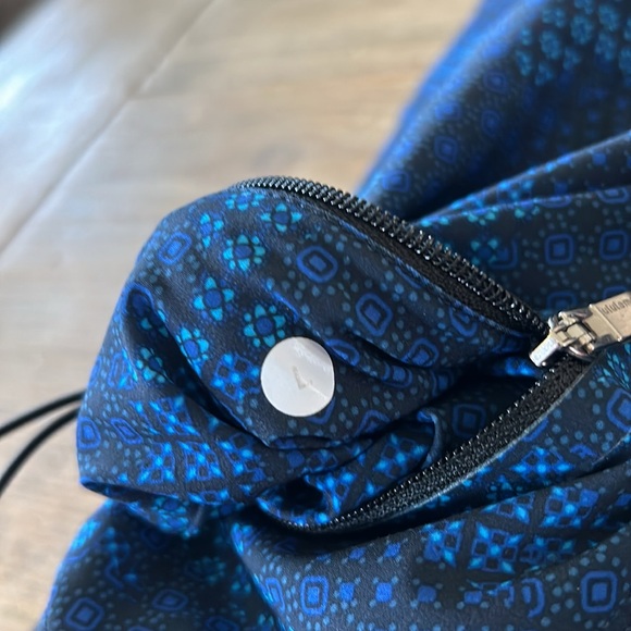 Lululemon Men’s Assert Liner Free Shorts - Picture 8 of 8